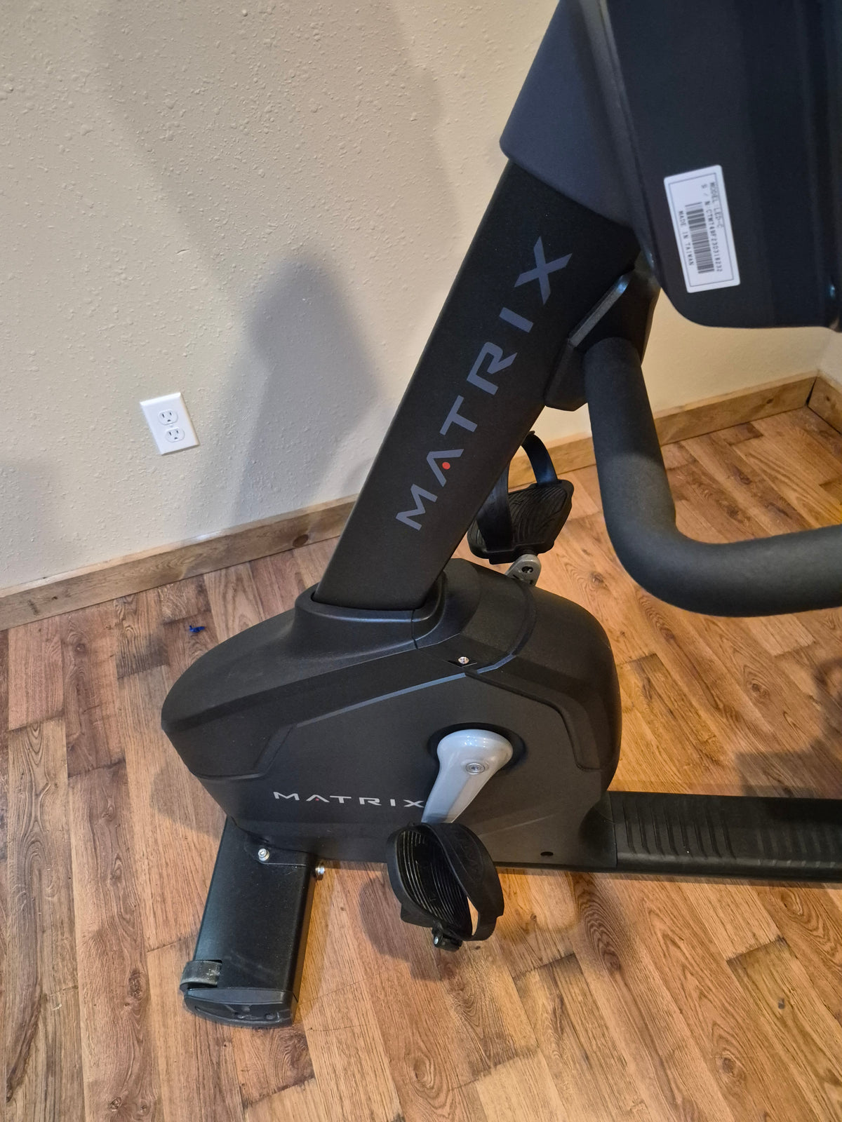 Matrix Endurance Recumbent Bike