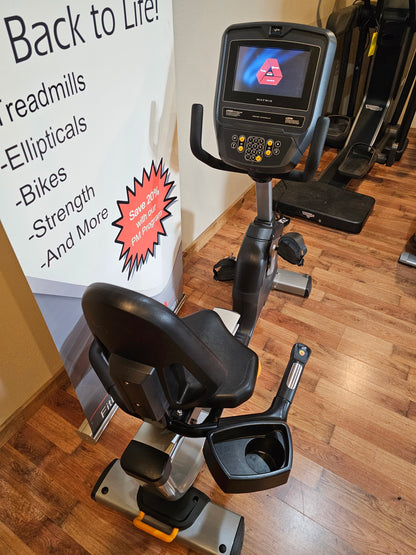 Matrix R1xe Recumbent Bike