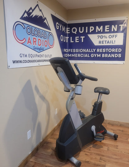 Life Fitness Integrity Series CLSC Upright Bike