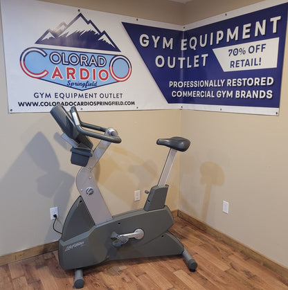 Life Fitness 95ce Upright Bike