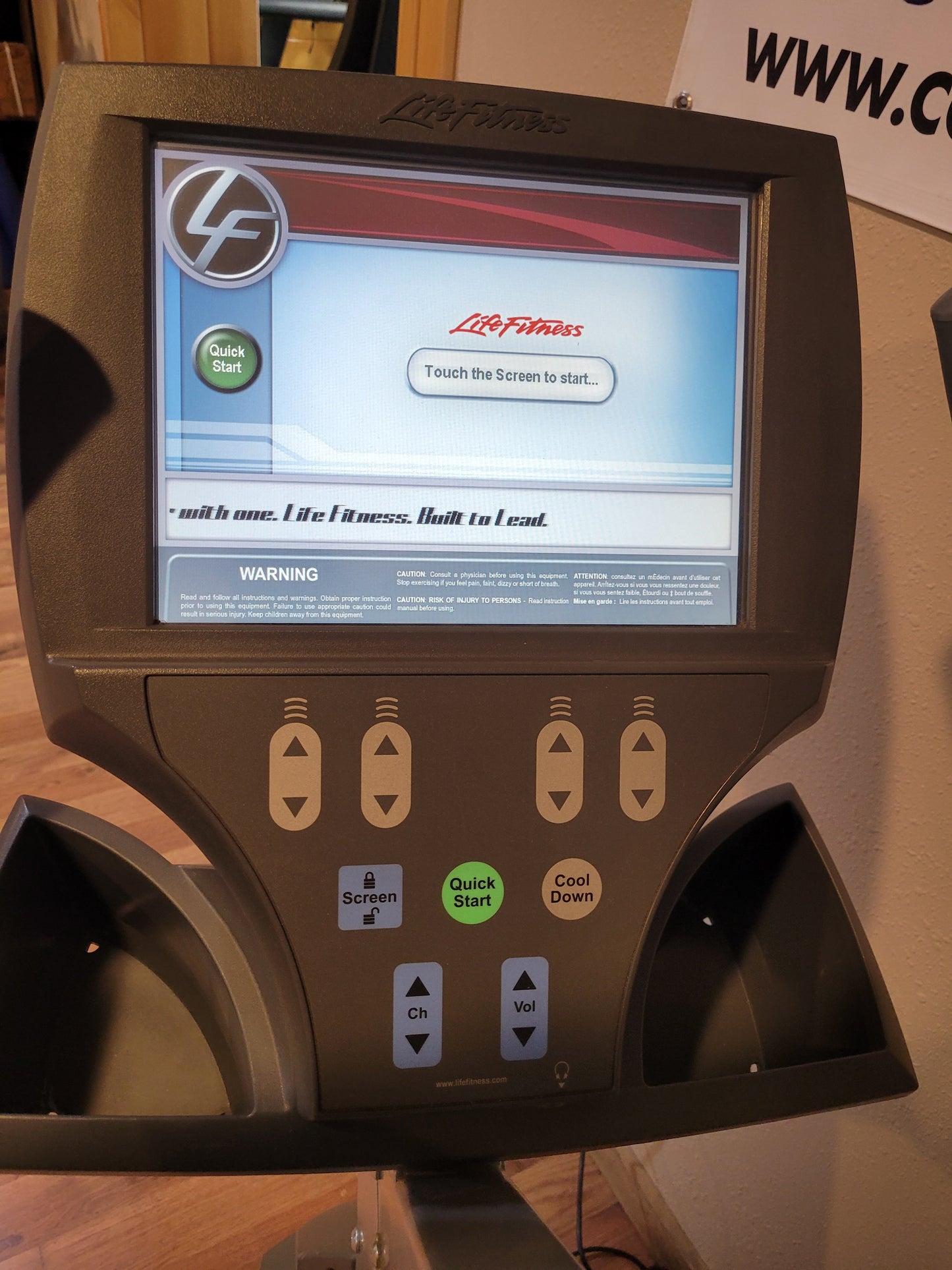 Life Fitness 95ce Upright Bike