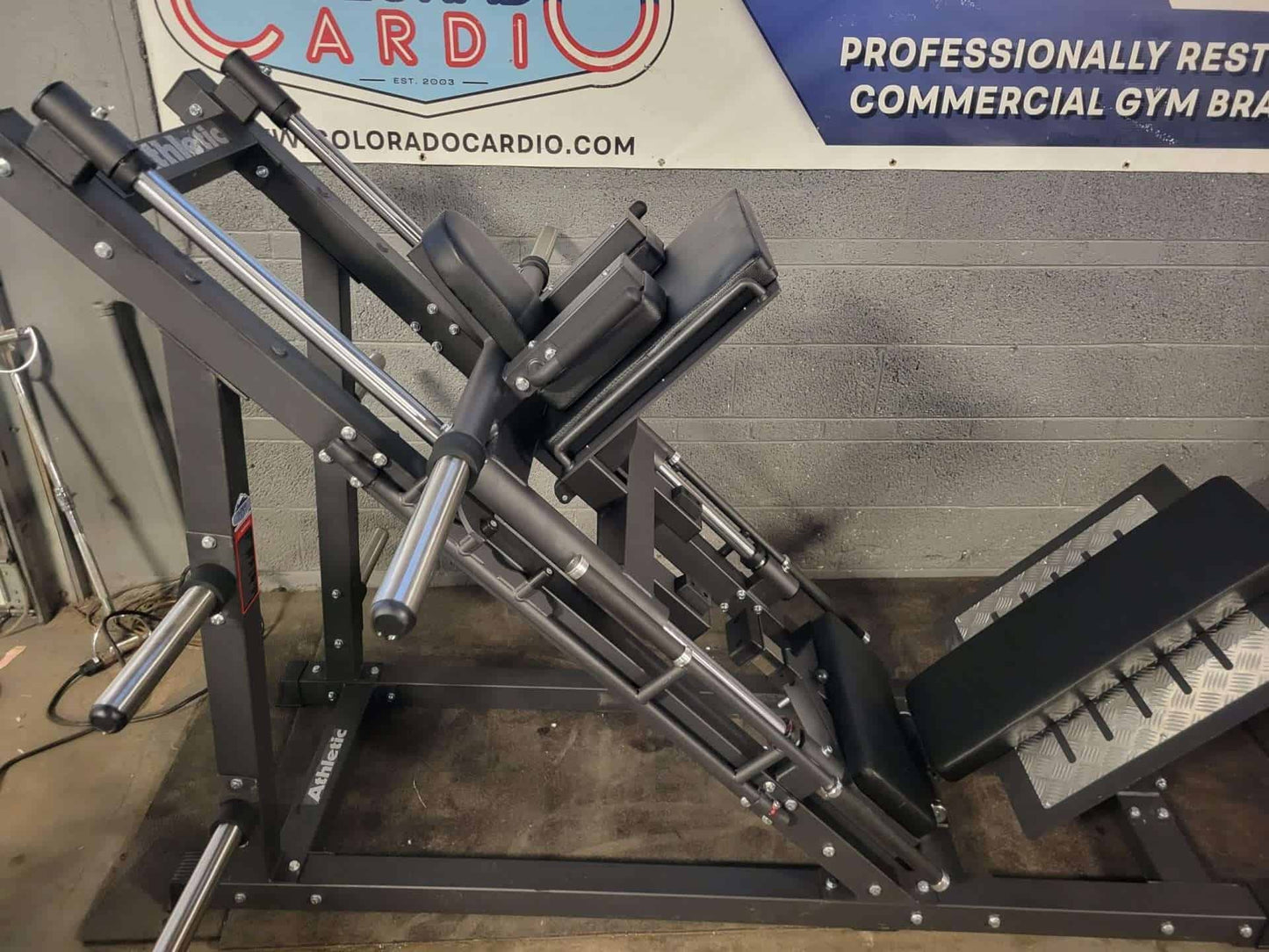 Dynamic Angled Leg Press & Hack Squat