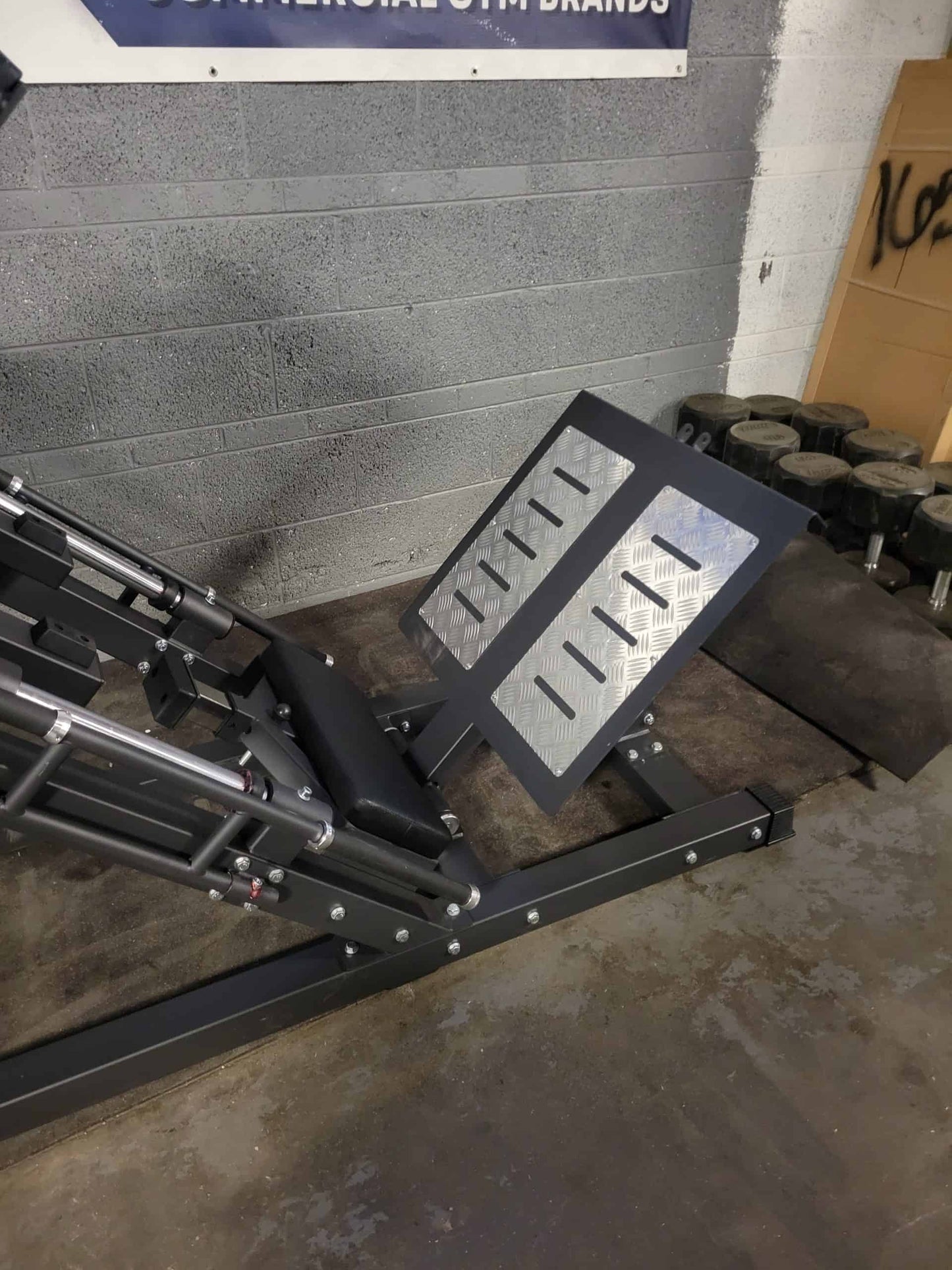 Dynamic Angled Leg Press & Hack Squat