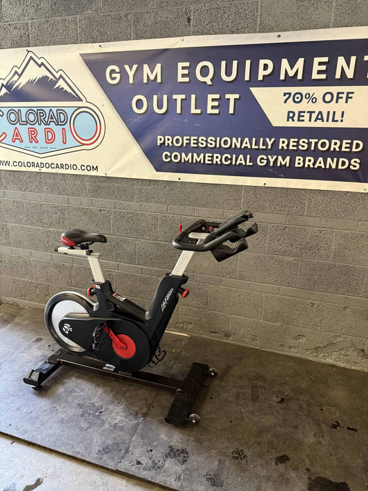 Life Fitness IC5 Spin Bike