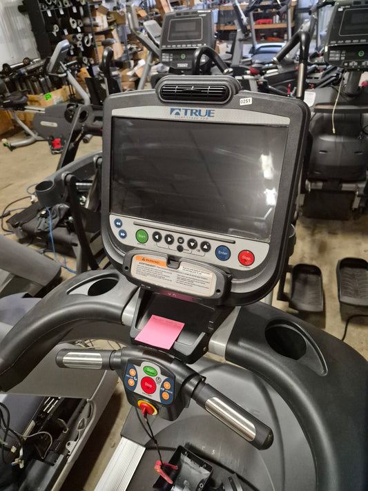 True CS650 Treadmill