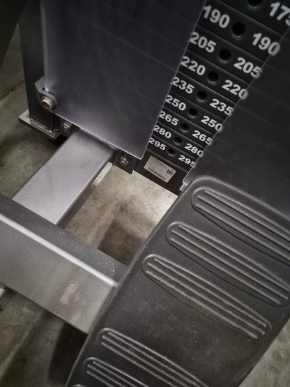 Life Fitness Hammer Strength Row